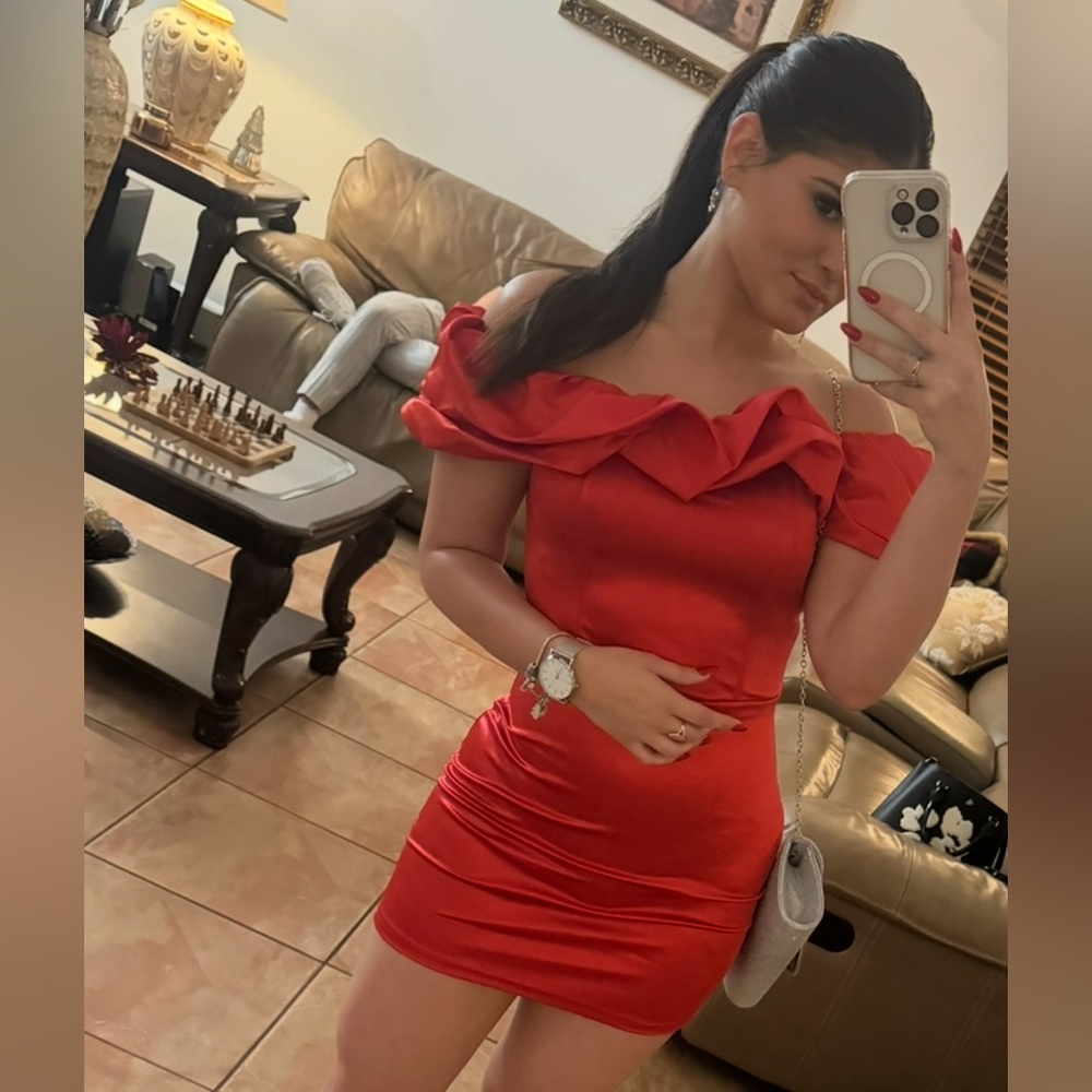 Vestido corto de verano para mujer, con hombros descubiertos